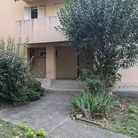 Le Casselardit -t4 Proche Hopital - Clim - Balcon Apartment *